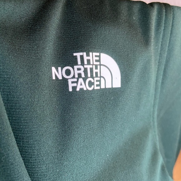 NEW NWT - The North Face jacket color green 2 tones - size Women L - Picture 3 of 6